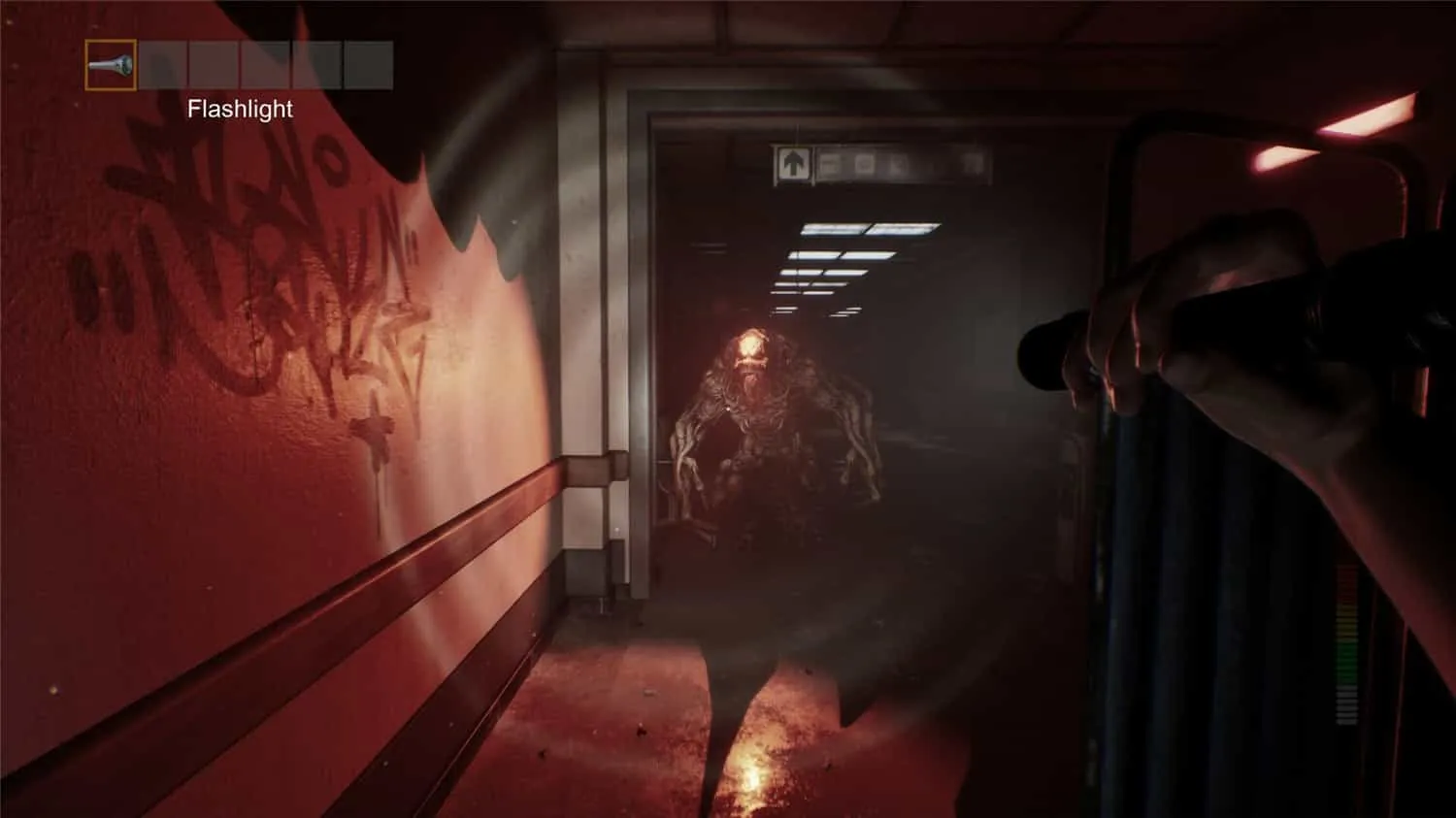 《恐慌核心》v1.1.2联机版-网亿资源平台